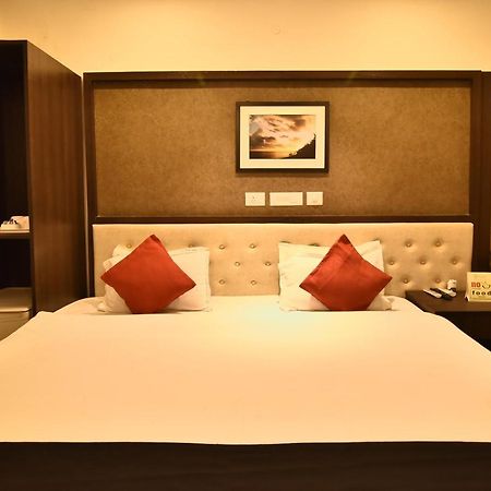 Casa Broadway-A Boutique Hotel 콜카타 외부 사진
