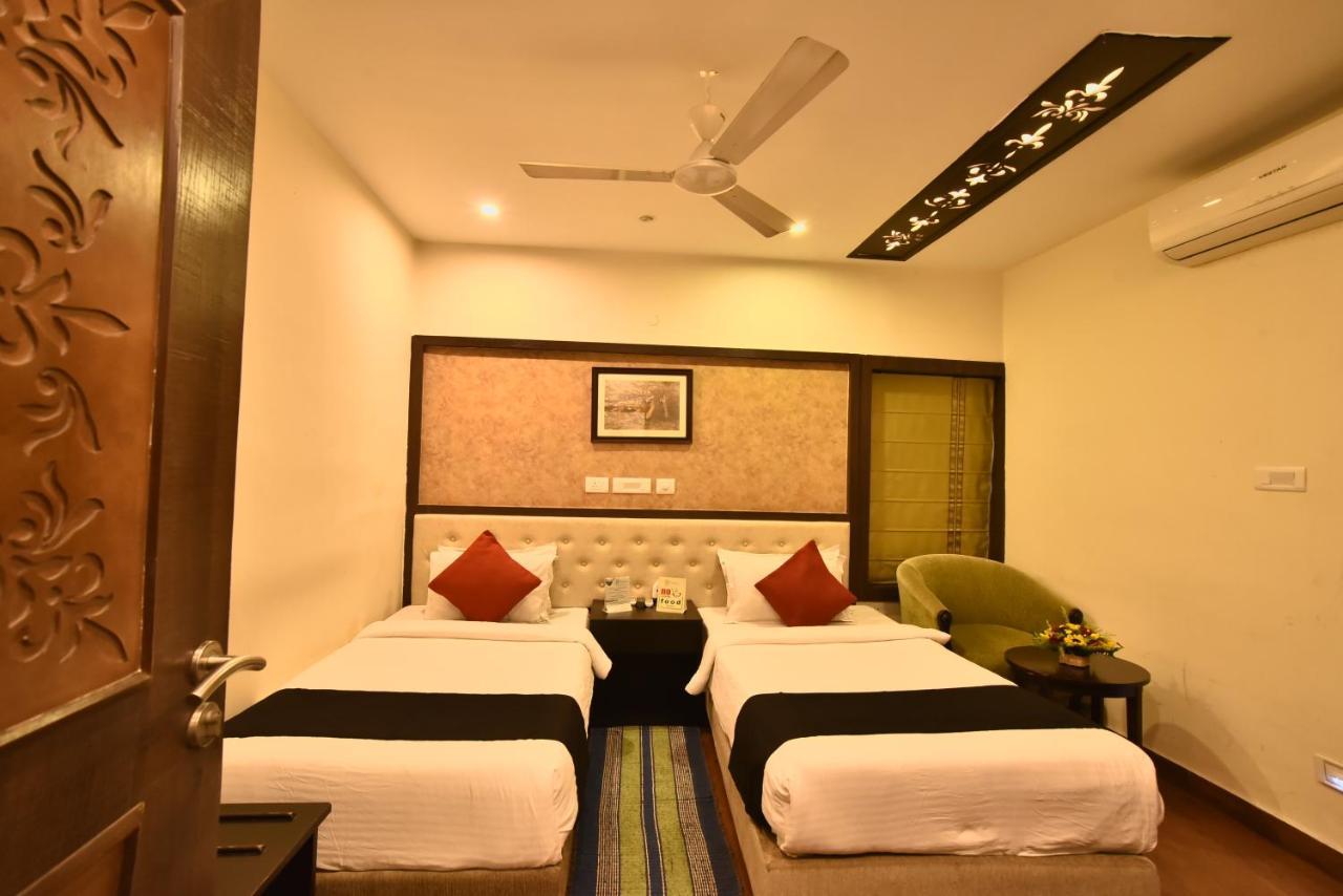Casa Broadway-A Boutique Hotel 콜카타 외부 사진