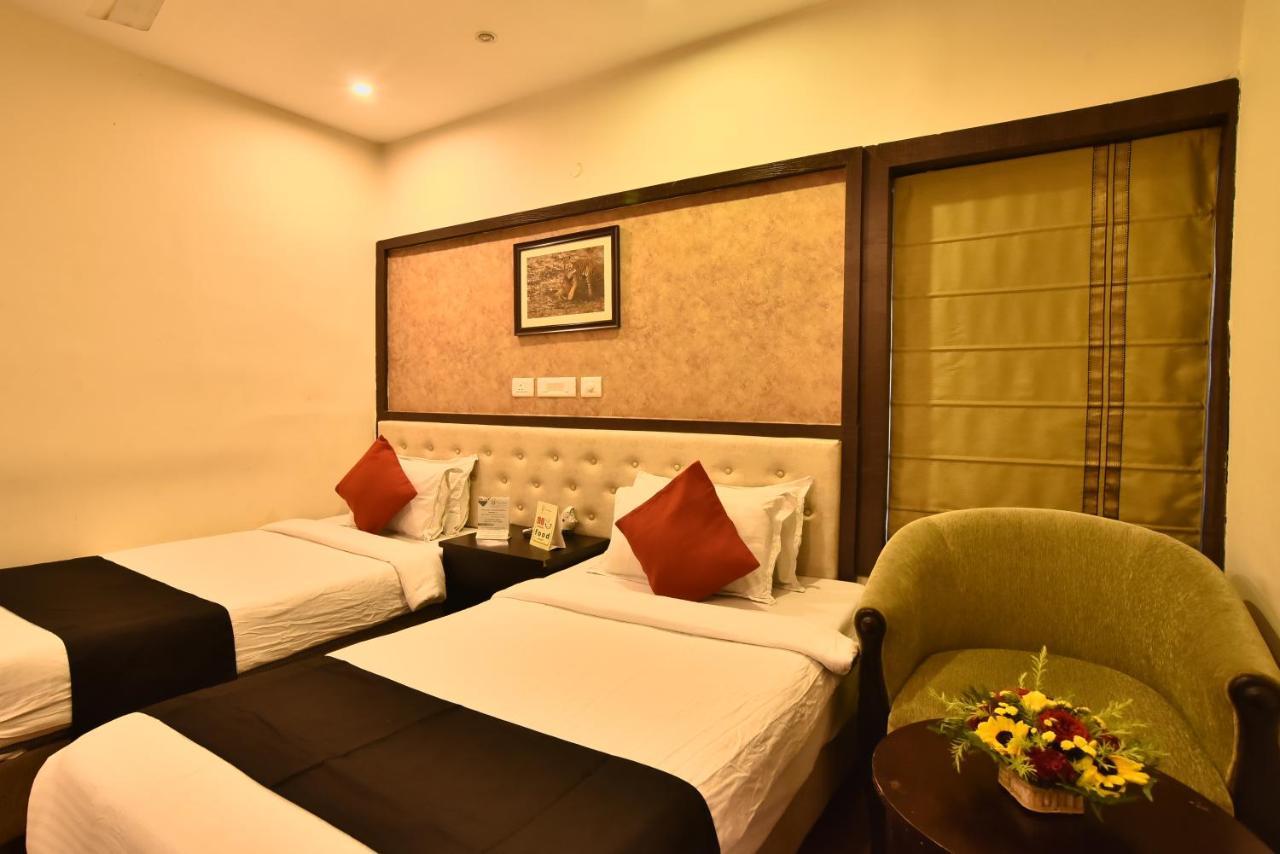 Casa Broadway-A Boutique Hotel 콜카타 외부 사진
