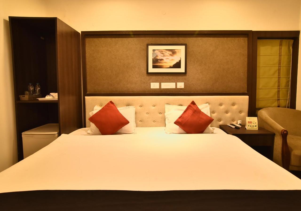 Casa Broadway-A Boutique Hotel 콜카타 외부 사진