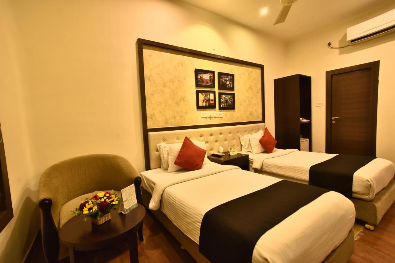 Casa Broadway-A Boutique Hotel 콜카타 외부 사진