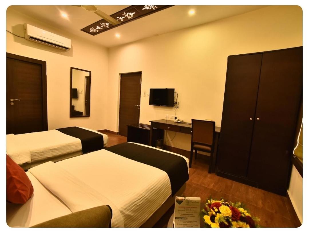 Casa Broadway-A Boutique Hotel 콜카타 외부 사진